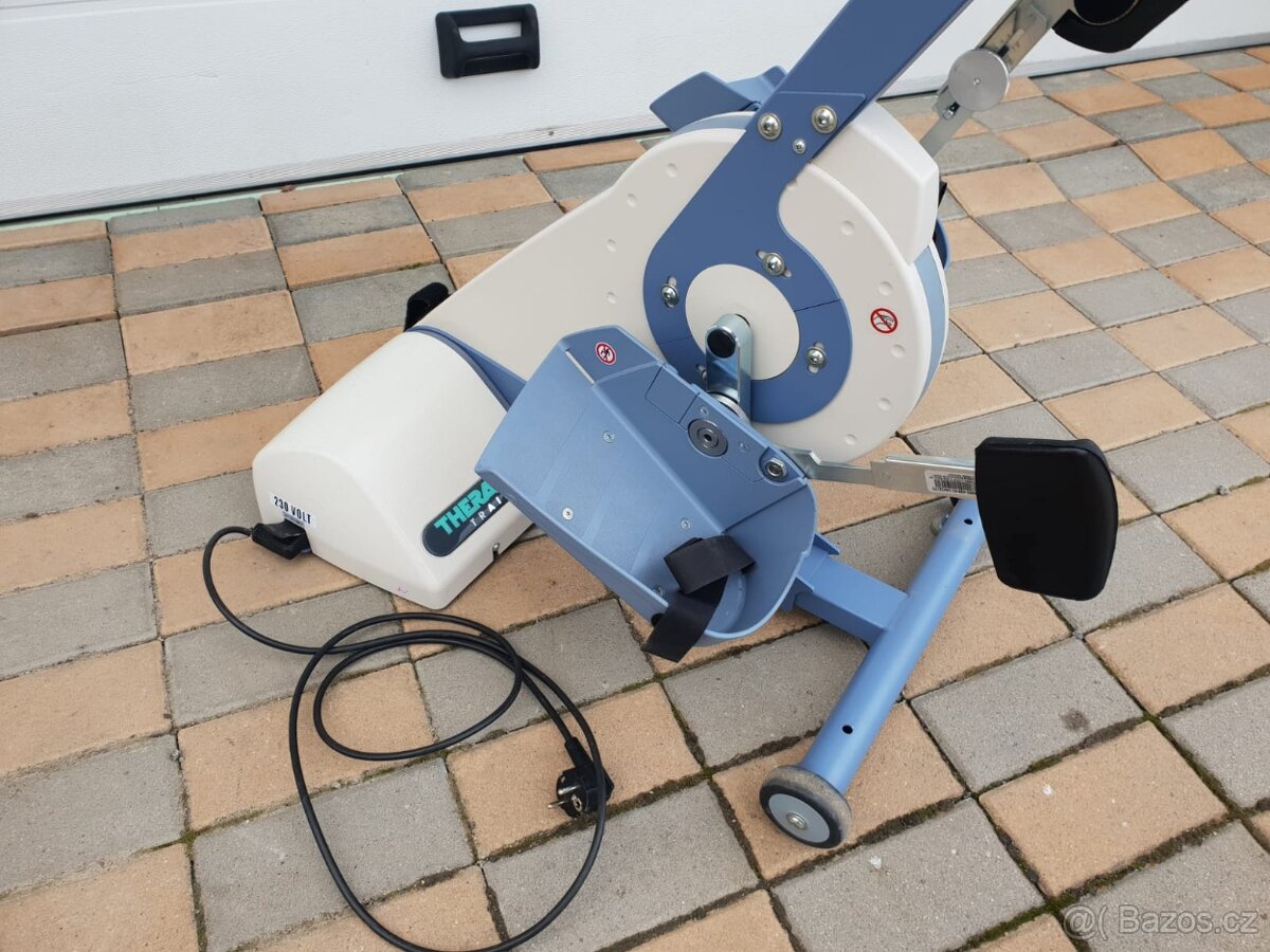 rehabilitačný bicykel na nohy pre ZTP vozičkarov - 8