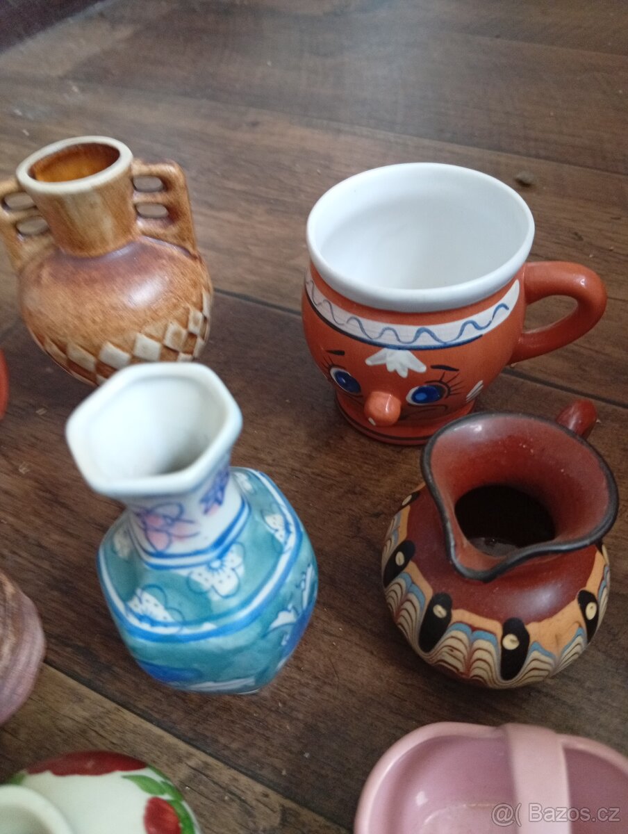Keramika,sloni, různé keramické drobnosti - 8