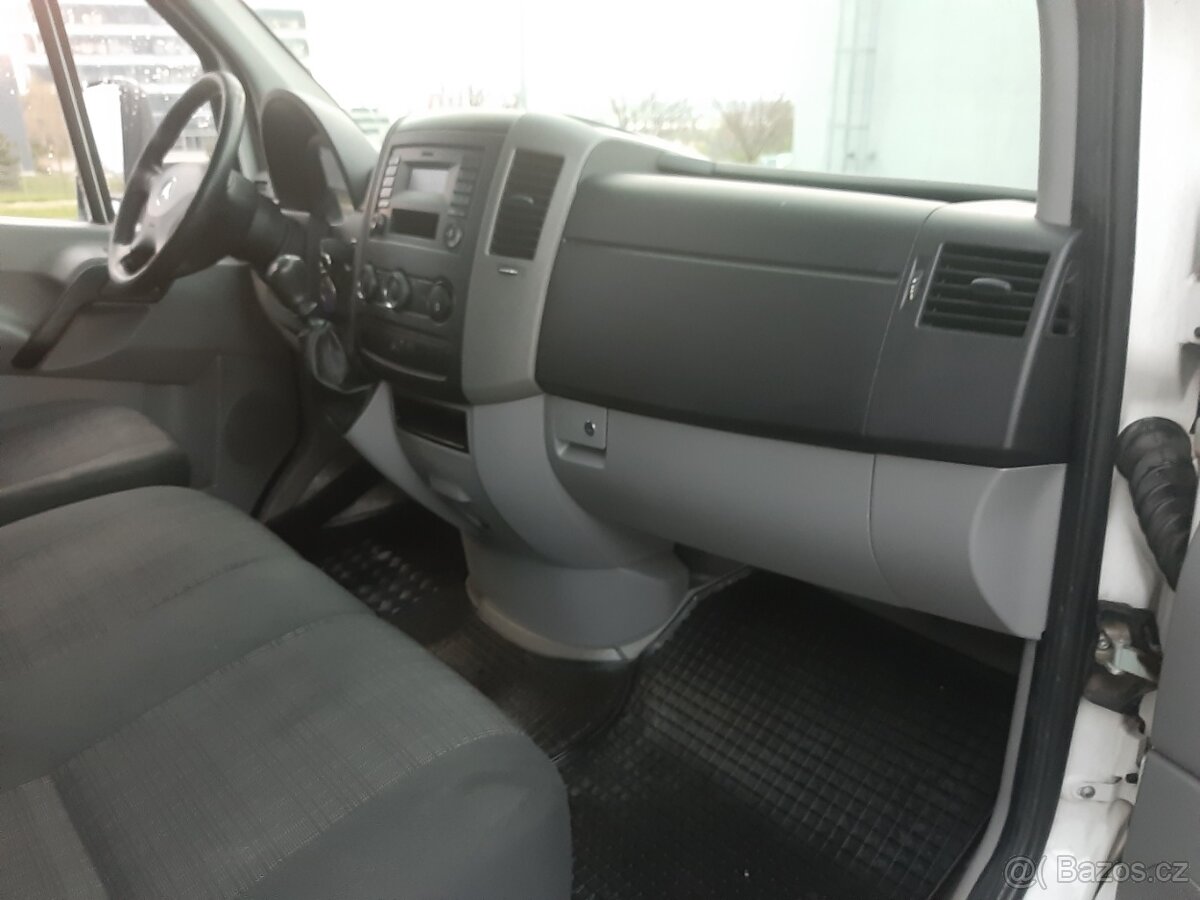 Mercedes Sprinter 2.2 CDI rok 2018 - 8