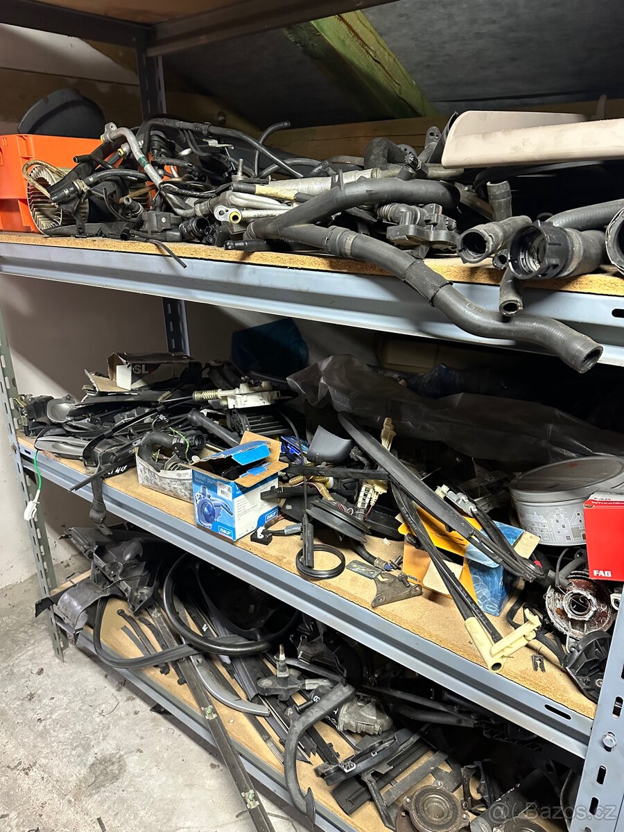 Soubor dílů BMW E39 525d M57 CENA ZA VŠE - 8