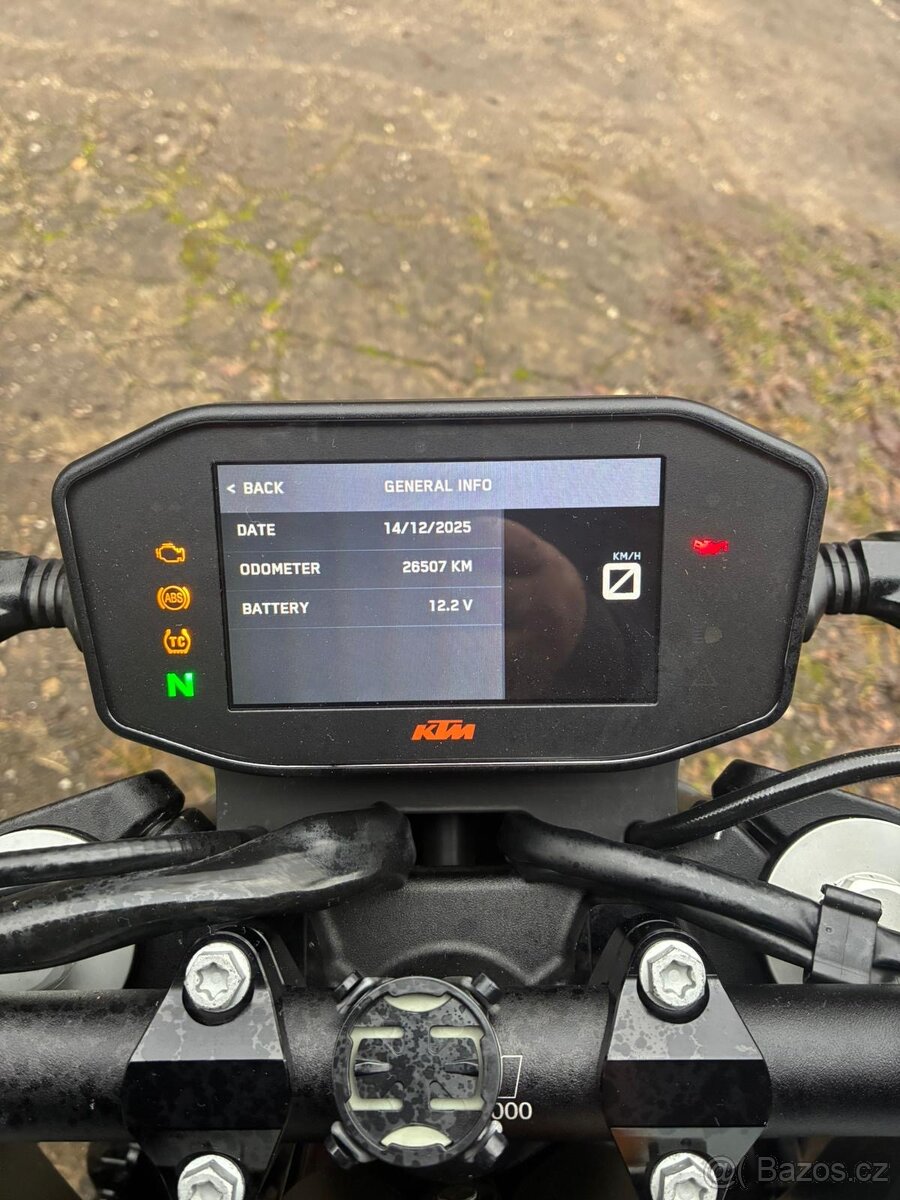 KTM 790 Duke - 8