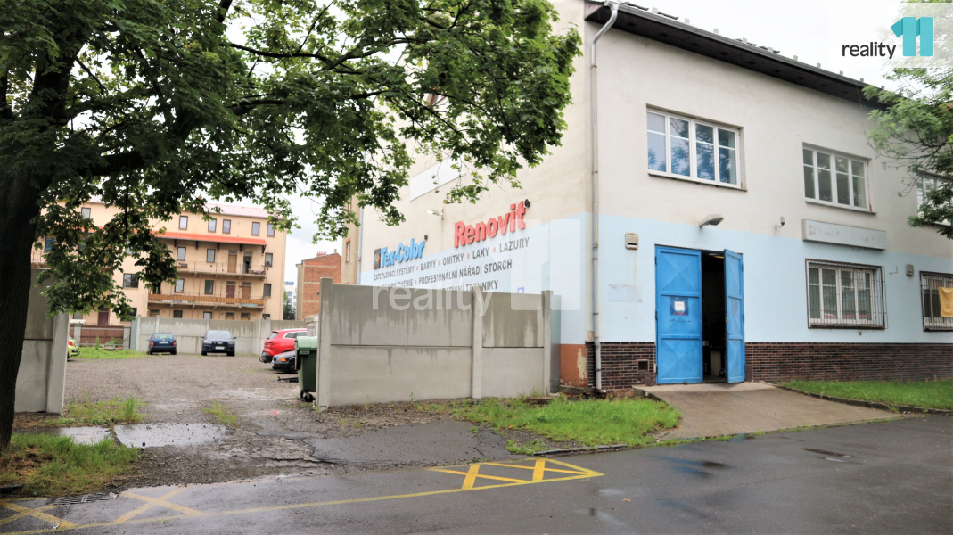 prodej 2 komerčních nemovitostí v Ostravě - 8