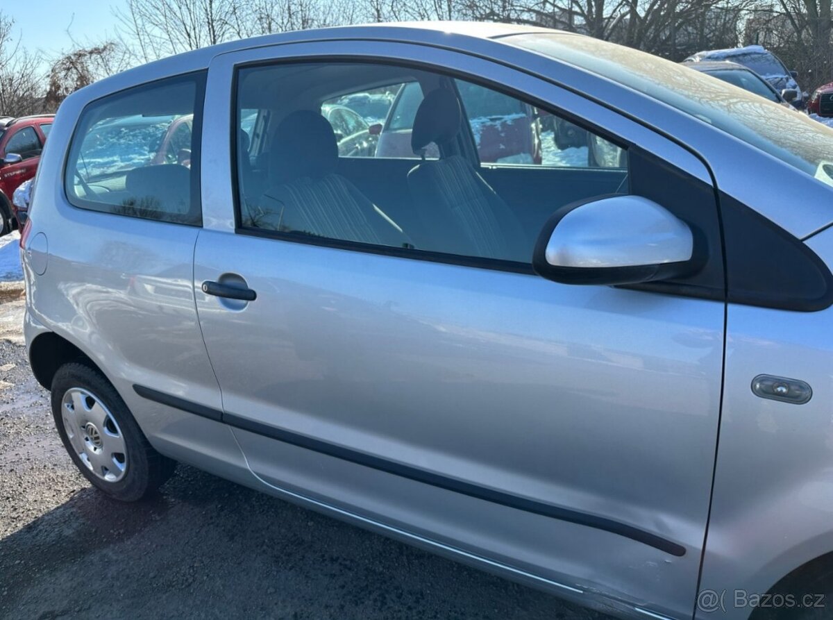 Nabízím Volkswagen Fox 1.2 40kw - 8