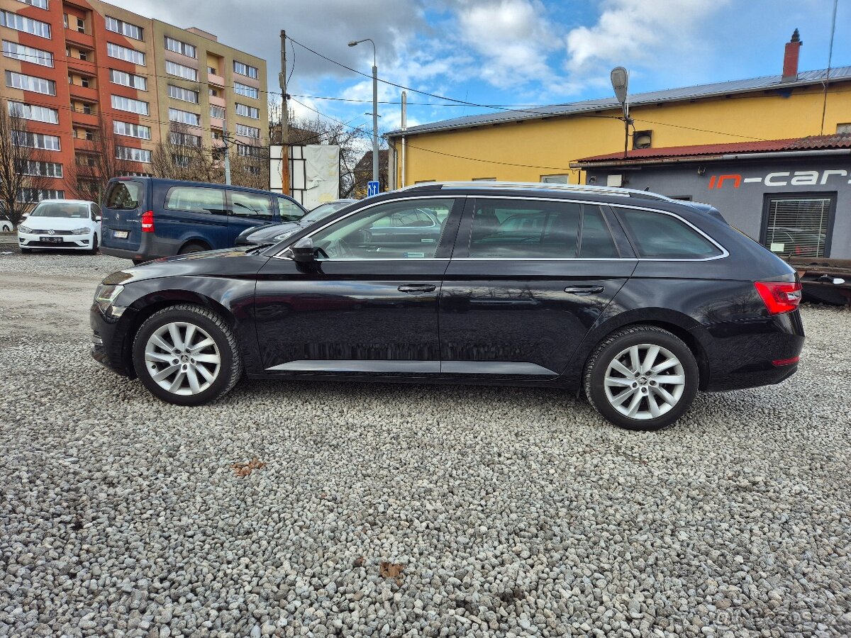 Škoda Superb 3,2.0TDi147KW,STYLE,4x4,LED,VIRTUAL,DPH,ČR2022 - 8