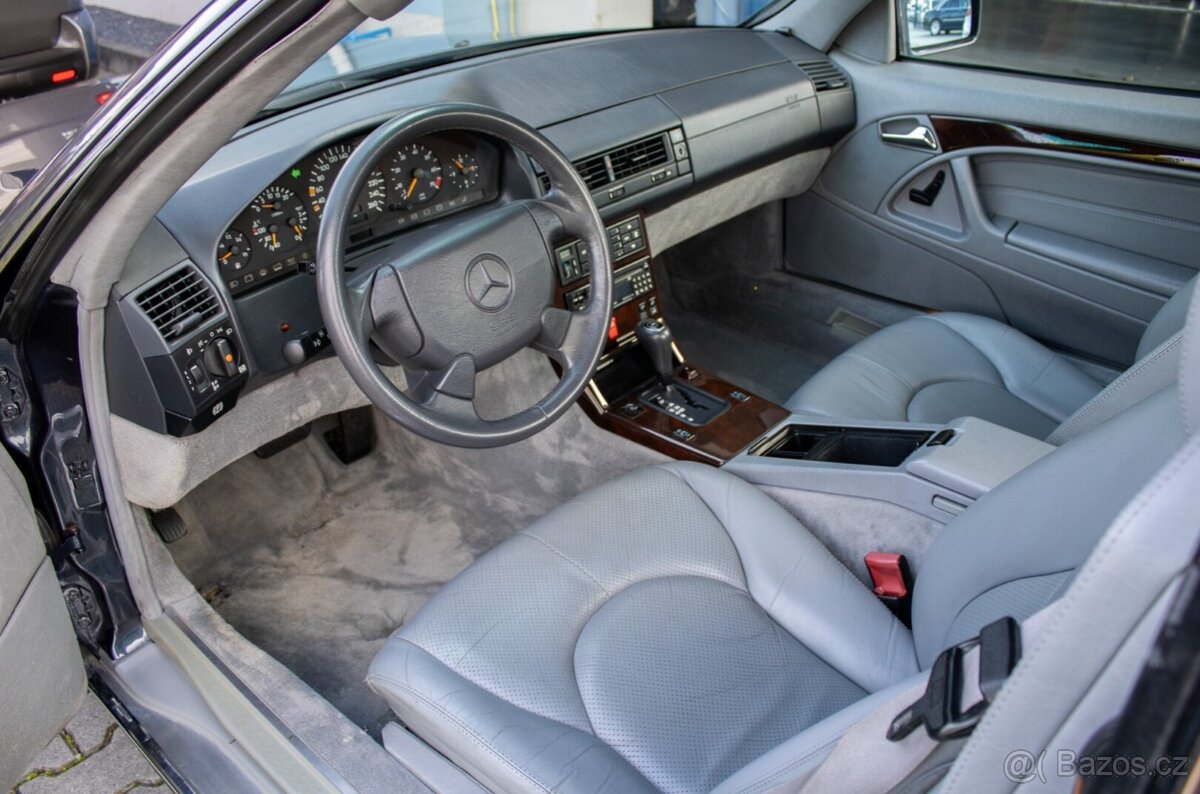 Mercedes-Benz SL 280 - 8