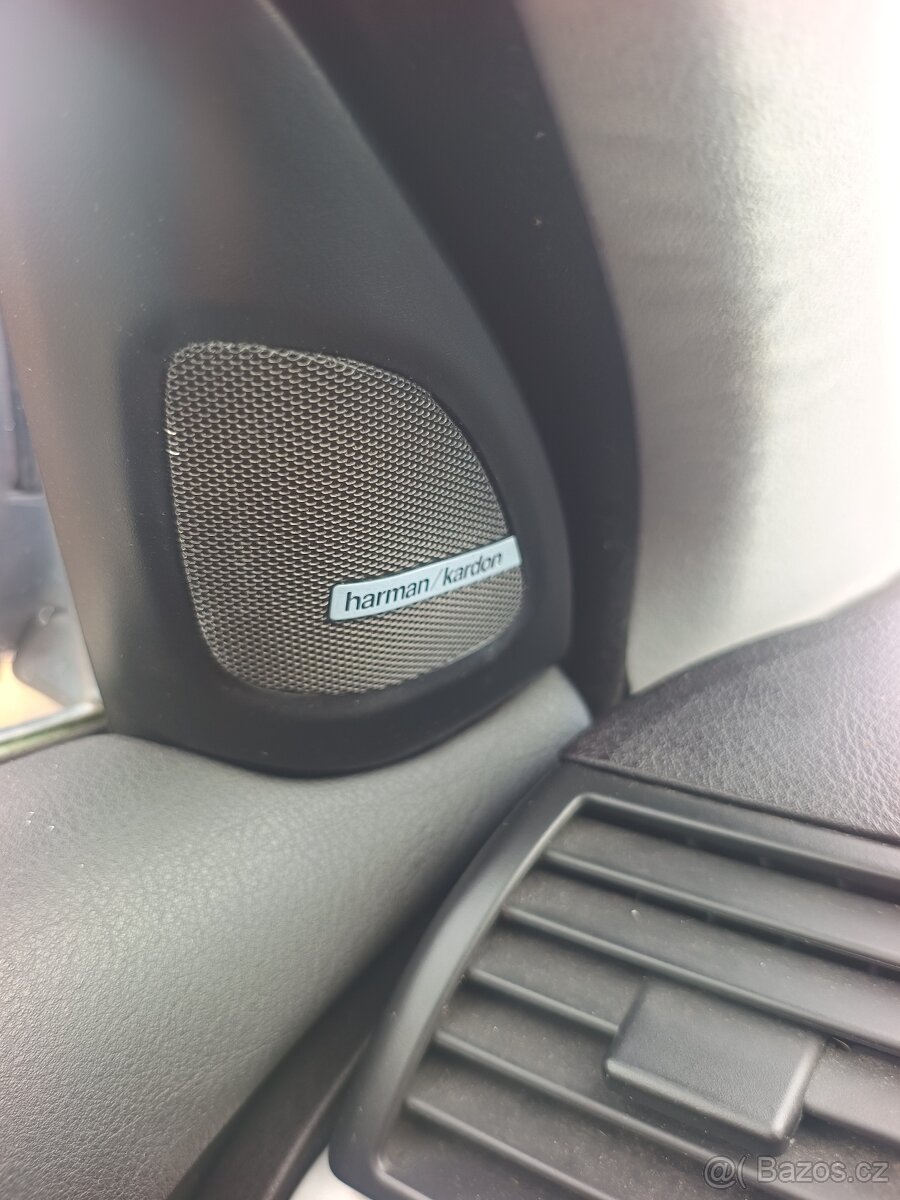 BMW 3 E46 325i - 8