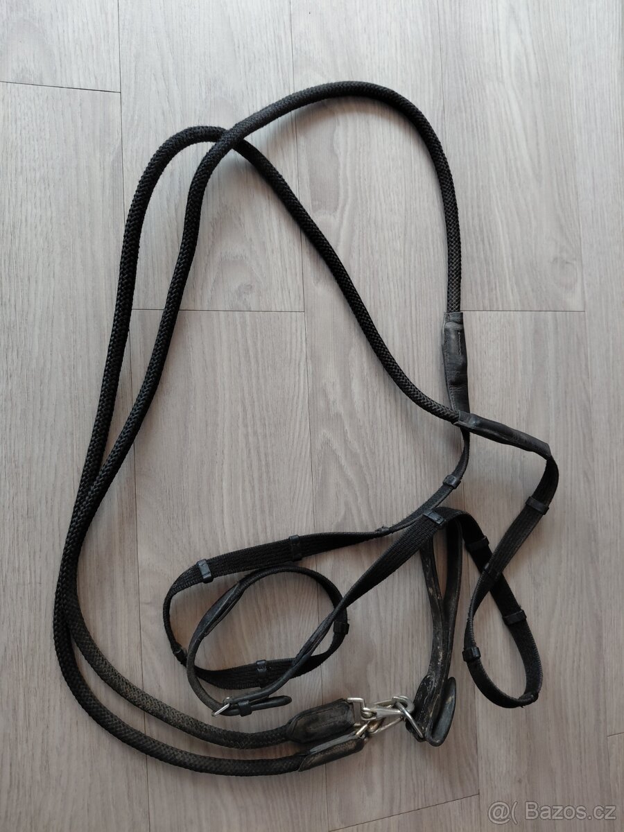 Mnoho věcí na kone a jezdce - 8