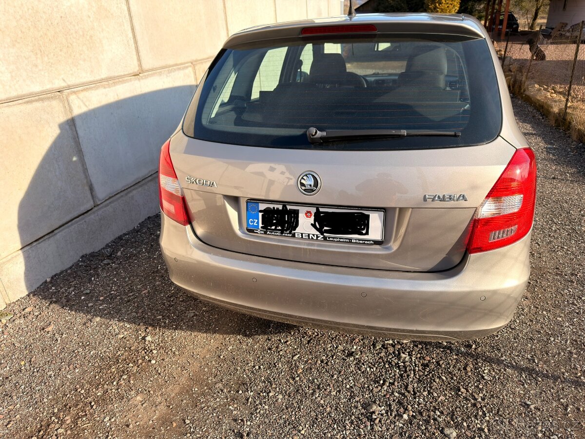 Fabia 2 - 8