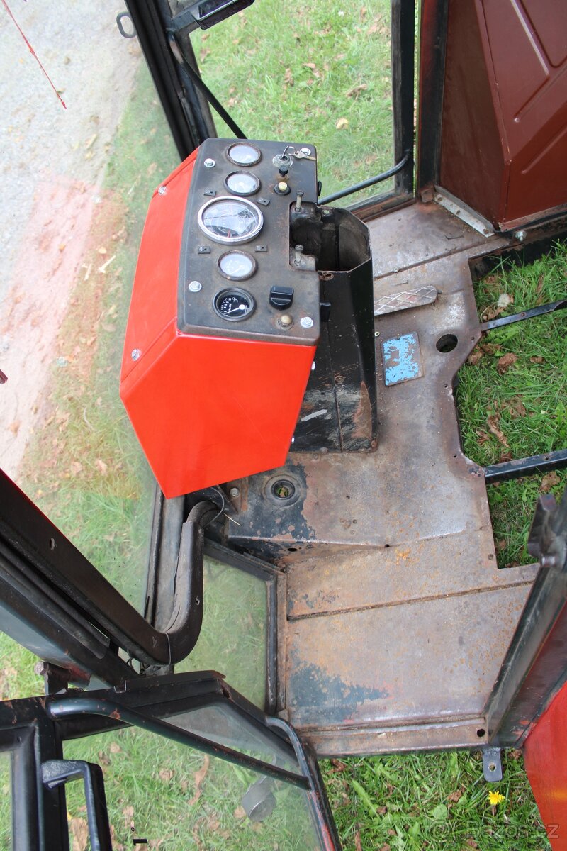 Zetor crystal 8111 8145 kabina pěkný stav - 8