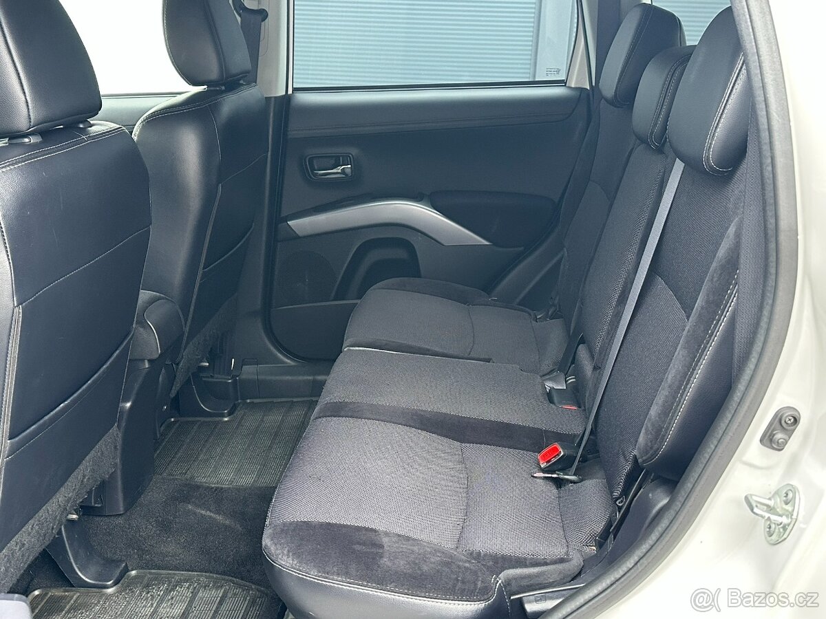 Mitsubishi Outlander 2.2DI-D 156PS Intense+ -7 A/T 4x4 - 8