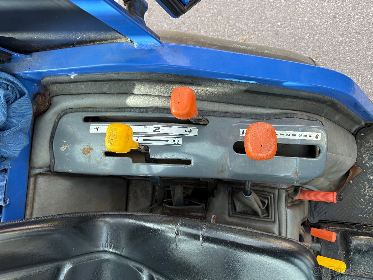 ISEKI TH4330 4x4 - 8