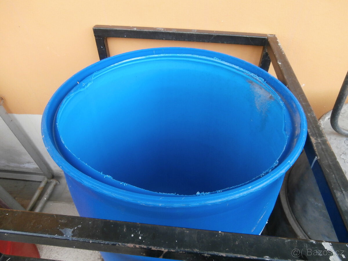 Sudy plastové 200 litrů na dešťovou vodu od 300 kč - 8