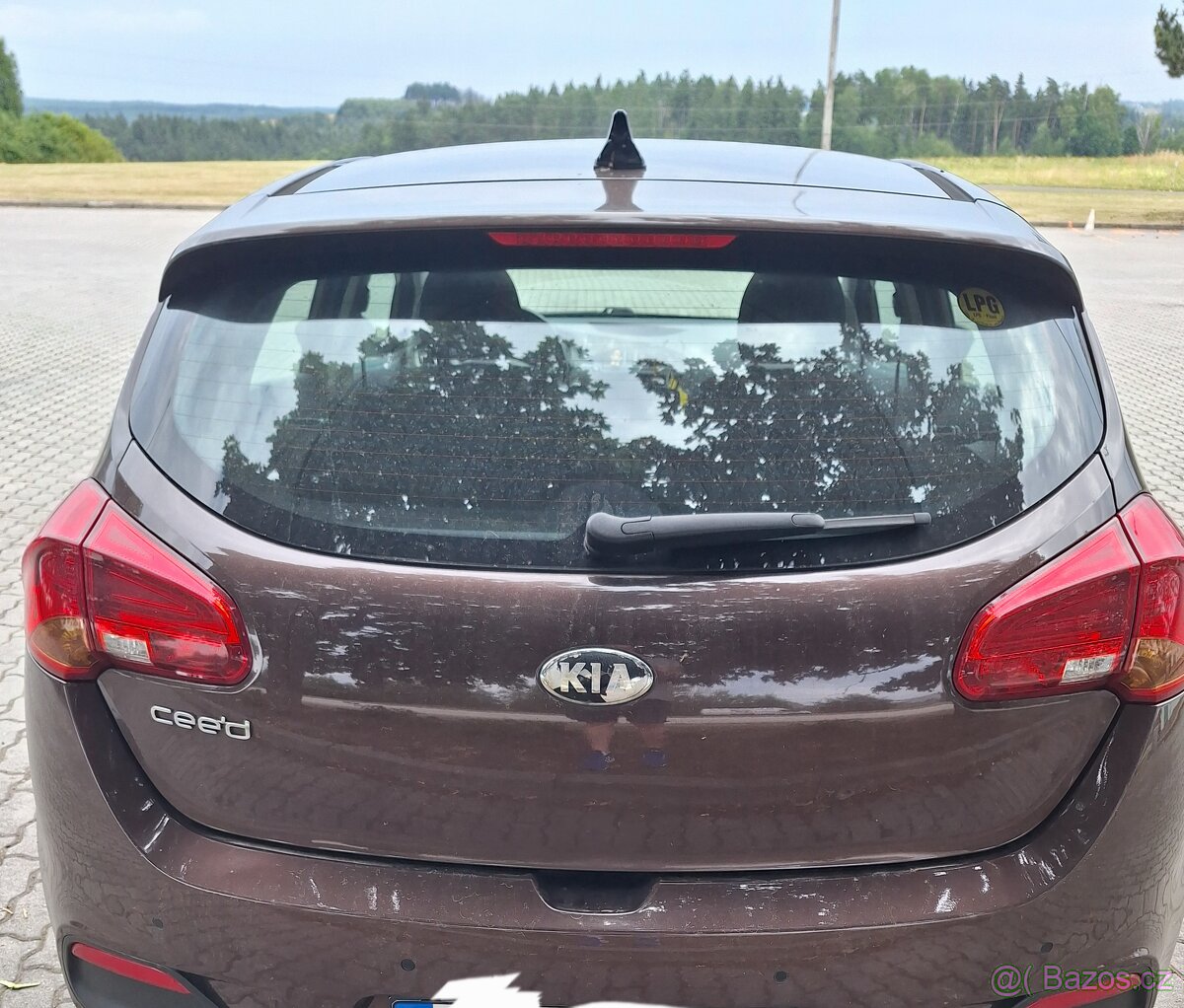 Prodam Kia ceed 1,4 cvvt na lpg - 8