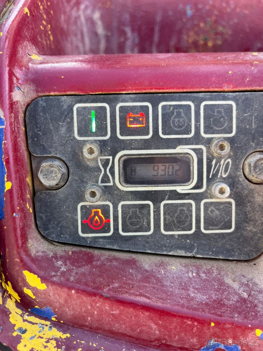 Vibrační ježkový válec RT 82 - 8