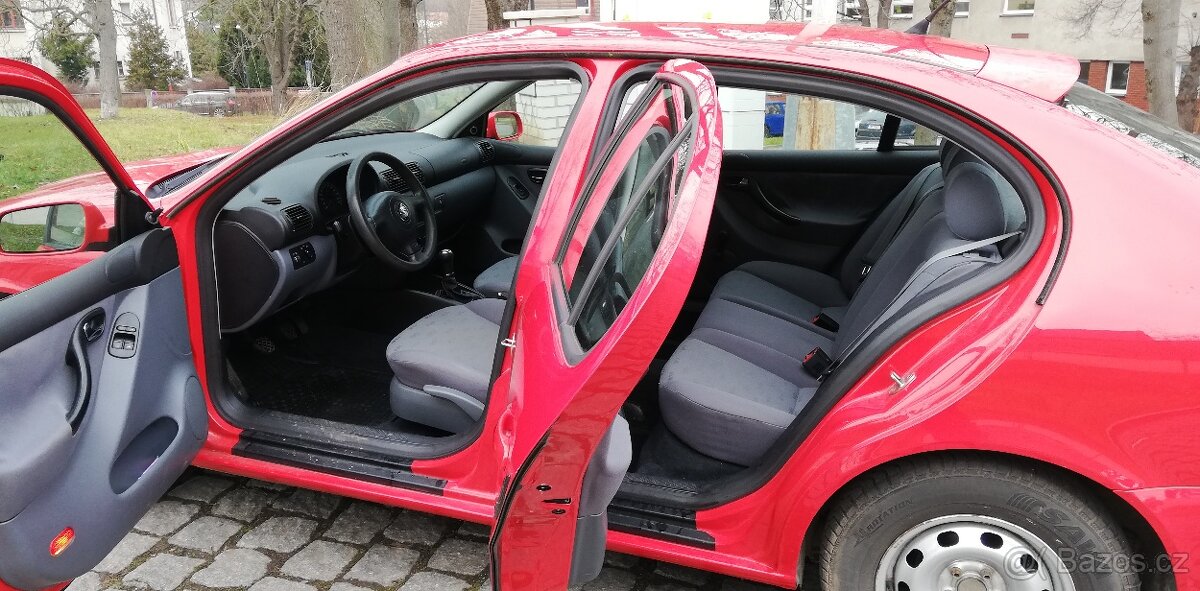 Seat Leon 1.4 55kW, STK do 2027 - 8