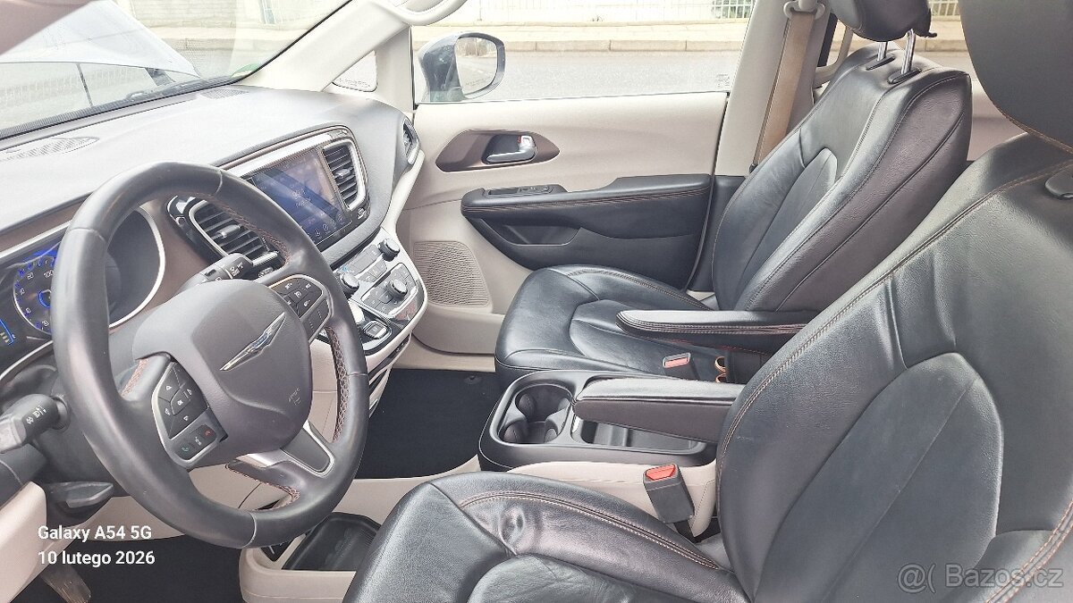 Chrysler Pacifica 2016 3.6 - 8