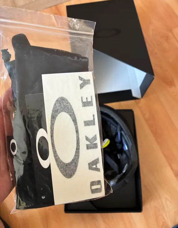 Oakley helma na kolo - 8