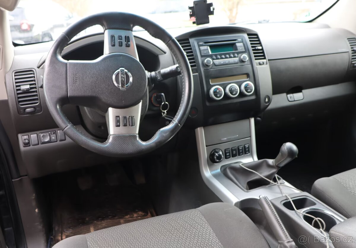 Nissan Pathfinder 2.5 dCi SE 140kw - 8