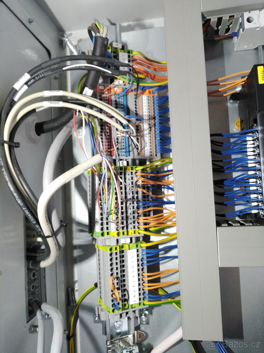 Rozvaděč strojní vybavený - 8