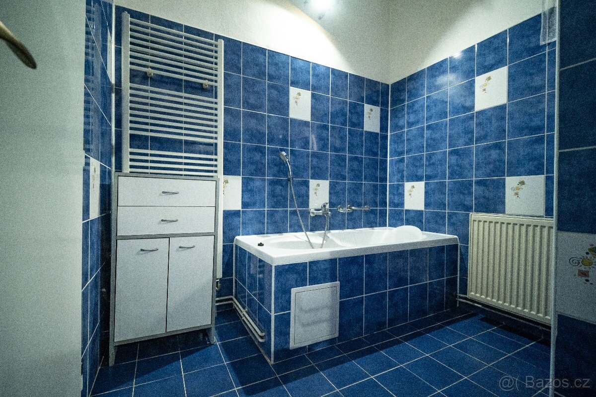 Prodej bytu 2+1, 70 m² – Broumov - 8