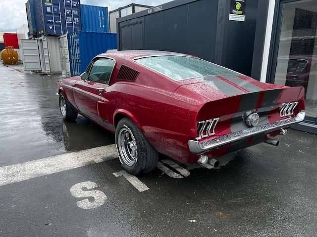 Ford Mustang z roku 1968 - 8