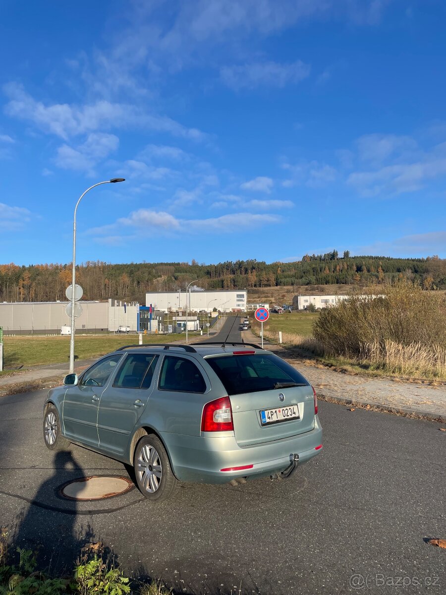 Škoda octavia 2 1.9 TDi 77kw - 8