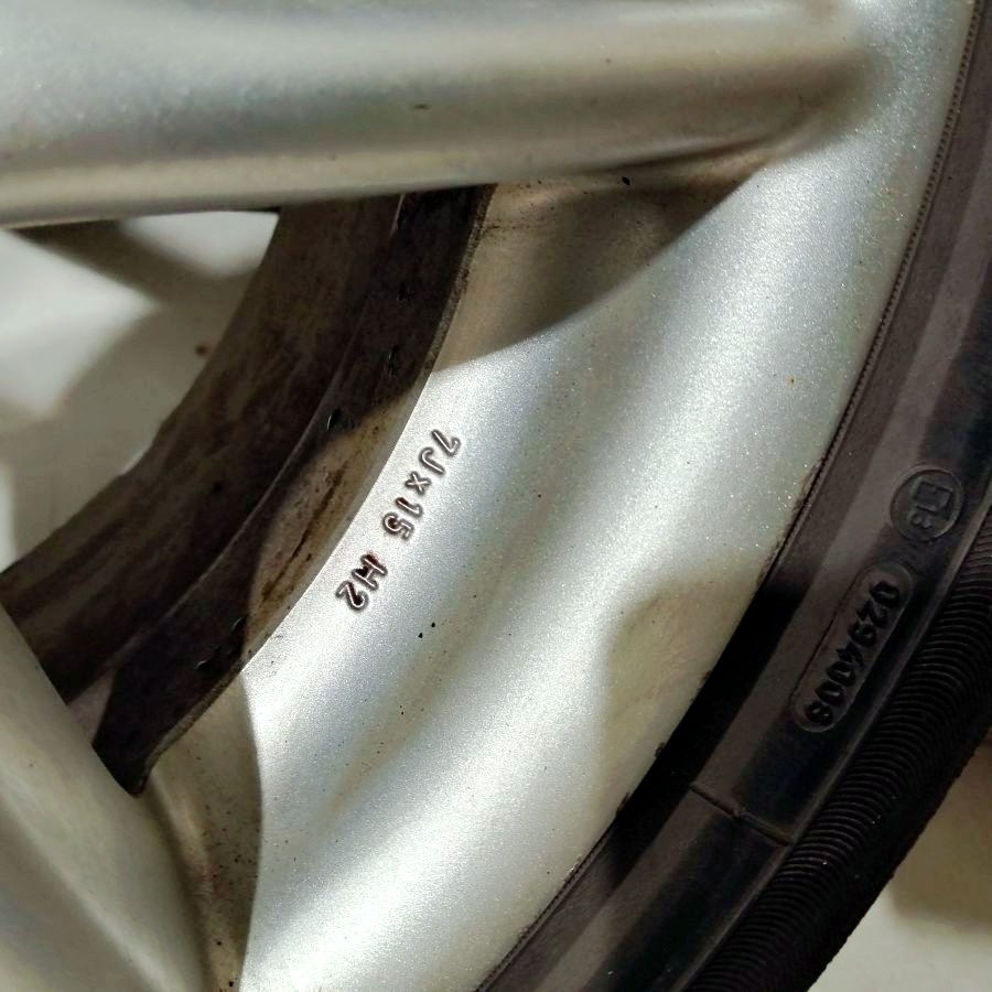 ALU: 17" ALU kola – 5x112 – 7,5J x 17" ET24 - 8