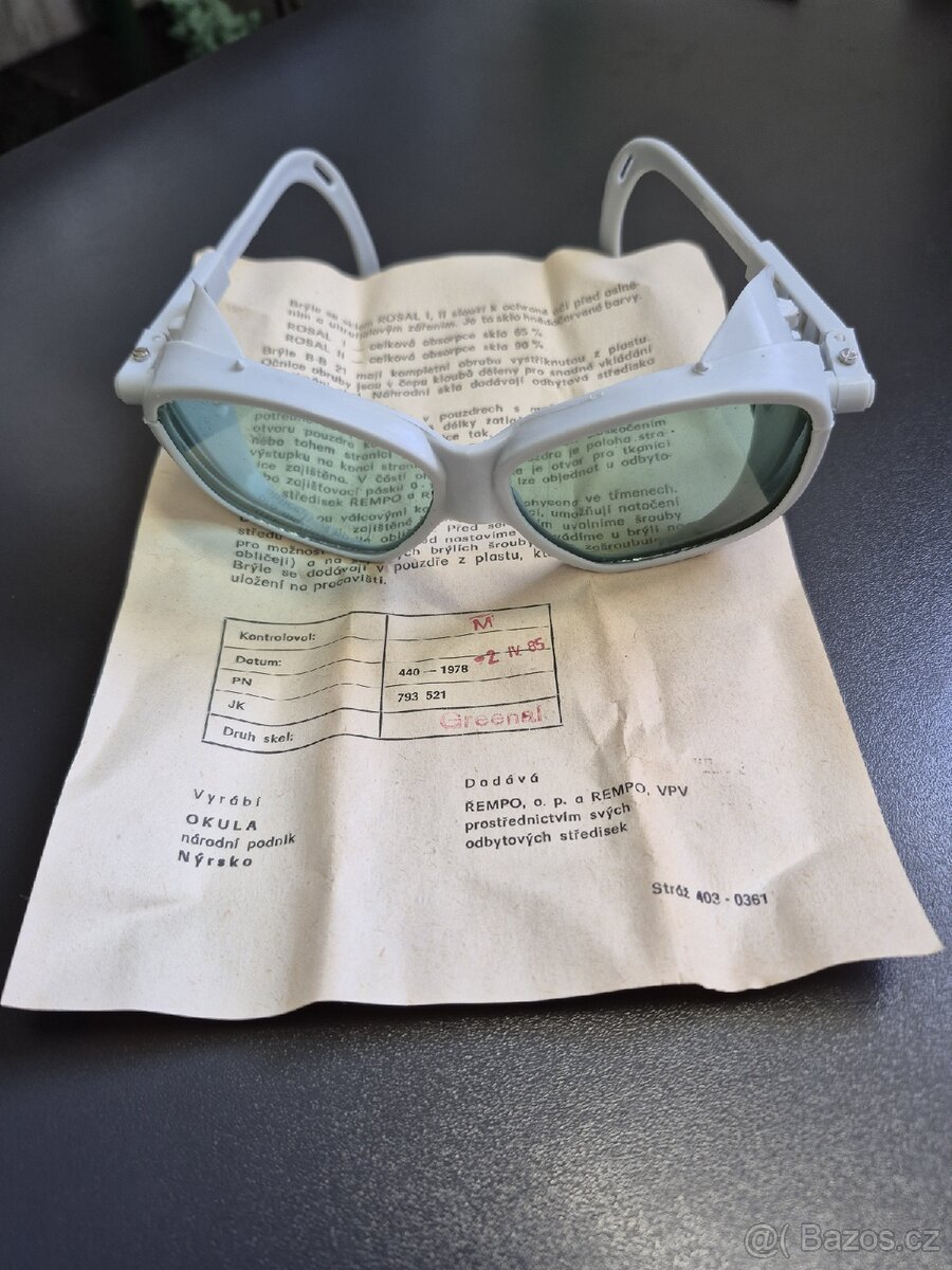 Staré pracovní brýle - 8