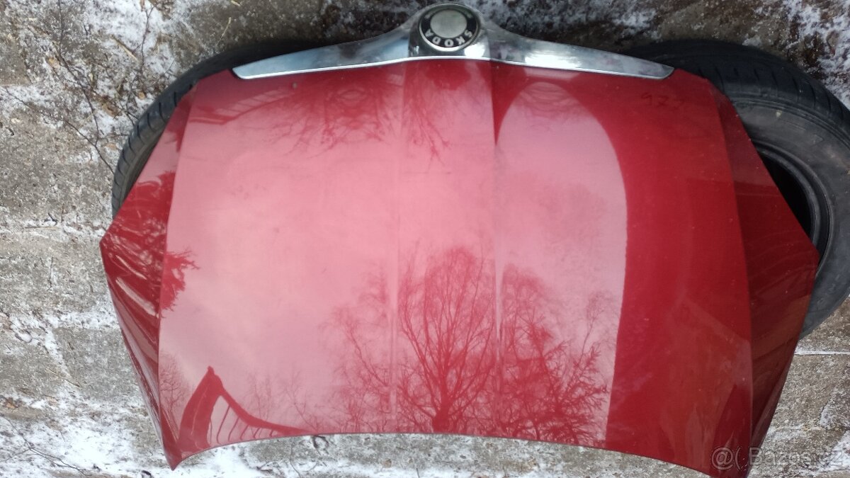 Skoda Fabia 2 - přední kapota - 8