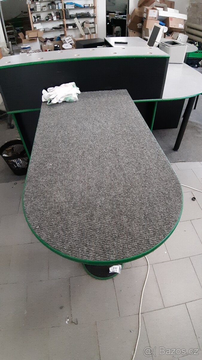 KANCELÁŘ - PRODEJNA - 8