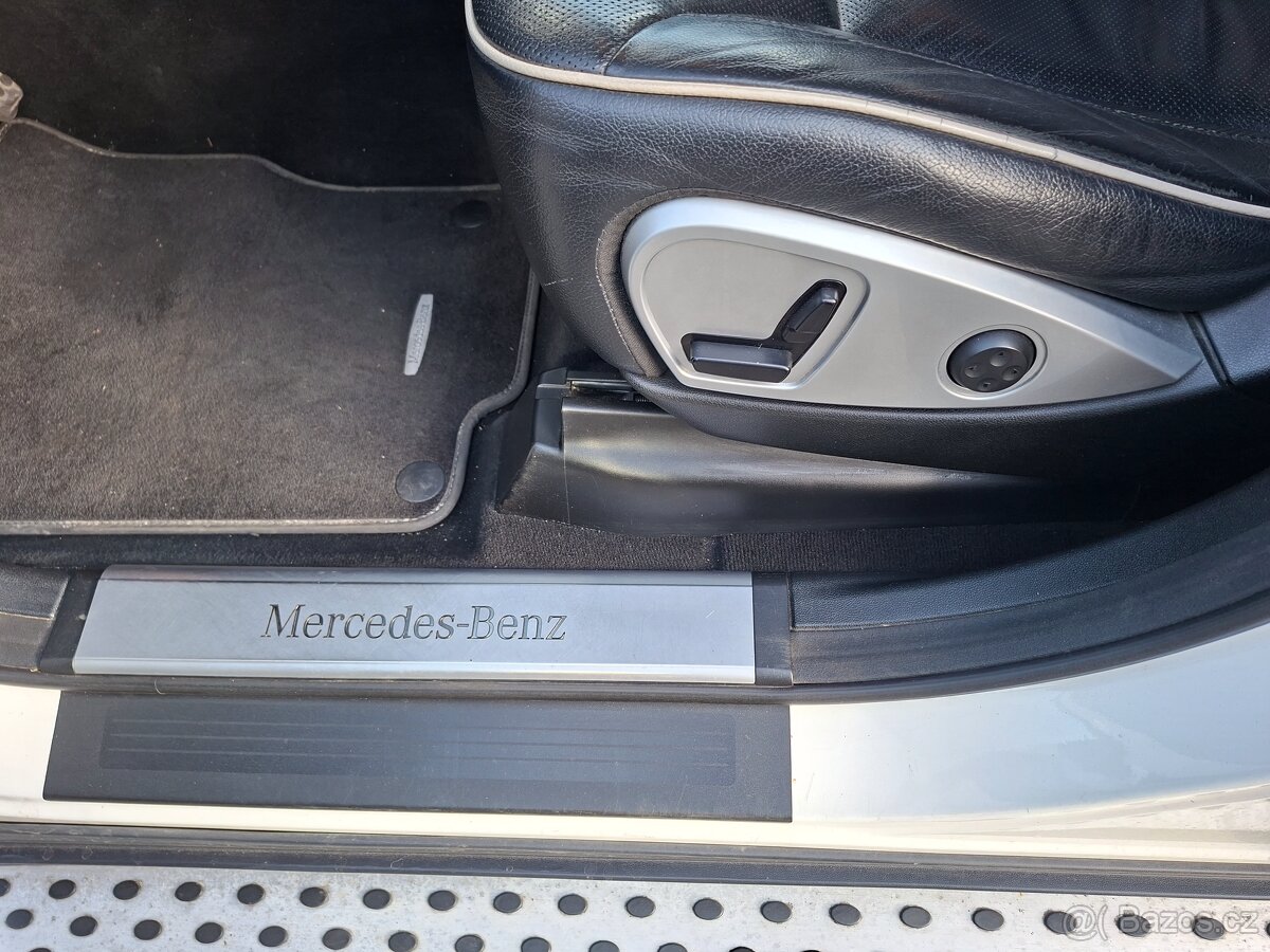 Mercedes Benz ML Grand Edition 350CDi - 8