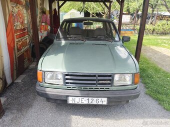 Škoda125l - 8