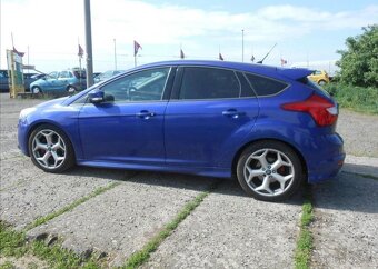 Ford Focus 2,0 ST 184 kW Serviska benzín - 8