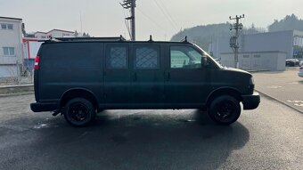 GMC Savana 5.3 Vortec AWD V8 - 8