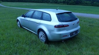 Alfa Romeo 159 2.4JTDm SW Q-tronic 185 tis km - 8