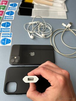 Apple iPhone 11 64GB černý - 8