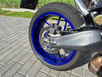 Yamaha MT 09 téměř nová, 2025  V ZÁRUCE - 8