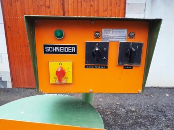 Čepovací frézka Schneider - 8