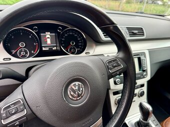 Passat B7 2.0 Highline 103kW - 8