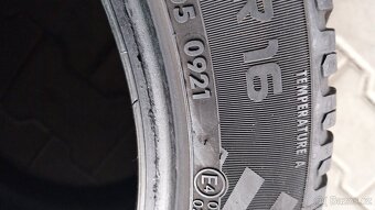 Prodám 2 x pneu Vredestein 185/50/16 - 8