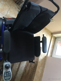 Elektrický invalidní vozík + klasický NOVÉ BATERIE - 8