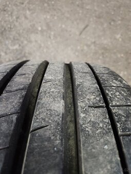 BÍLÉ ROTIFORM KPS 5x112 R20 + letní pneu - 8