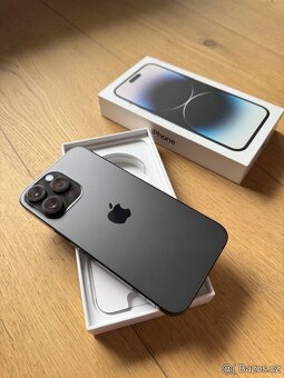 Apple iPhone 14 Pro Max 128GB černy - 8