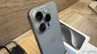 iPhone 15pro 128gb Přírodní titan Záruka Datart 16měs. - 8