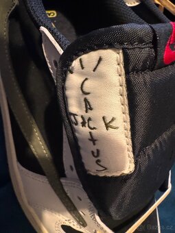 Travis Scott x Air Jordan 1 Low OG “Olive” - 8