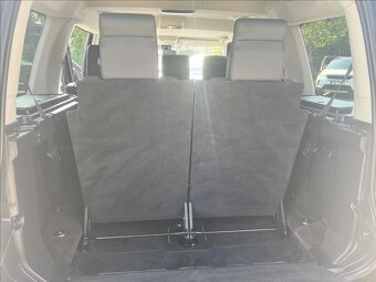 Land Rover Discovery IV - 8