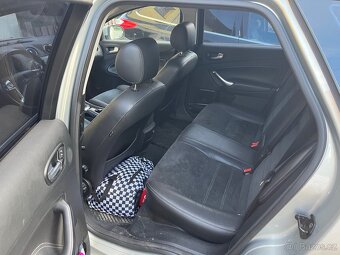 Ford Mondeo MK4 2.0Tdci 103kw - 8