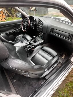 BMW E36 coupe 318is - 8