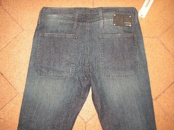 džíny DIESEL - nové - 8
