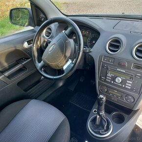 Ford Fusion, MAX VÝBAVA,KRÁSNÝ,115TKM,1MAJ. - 8